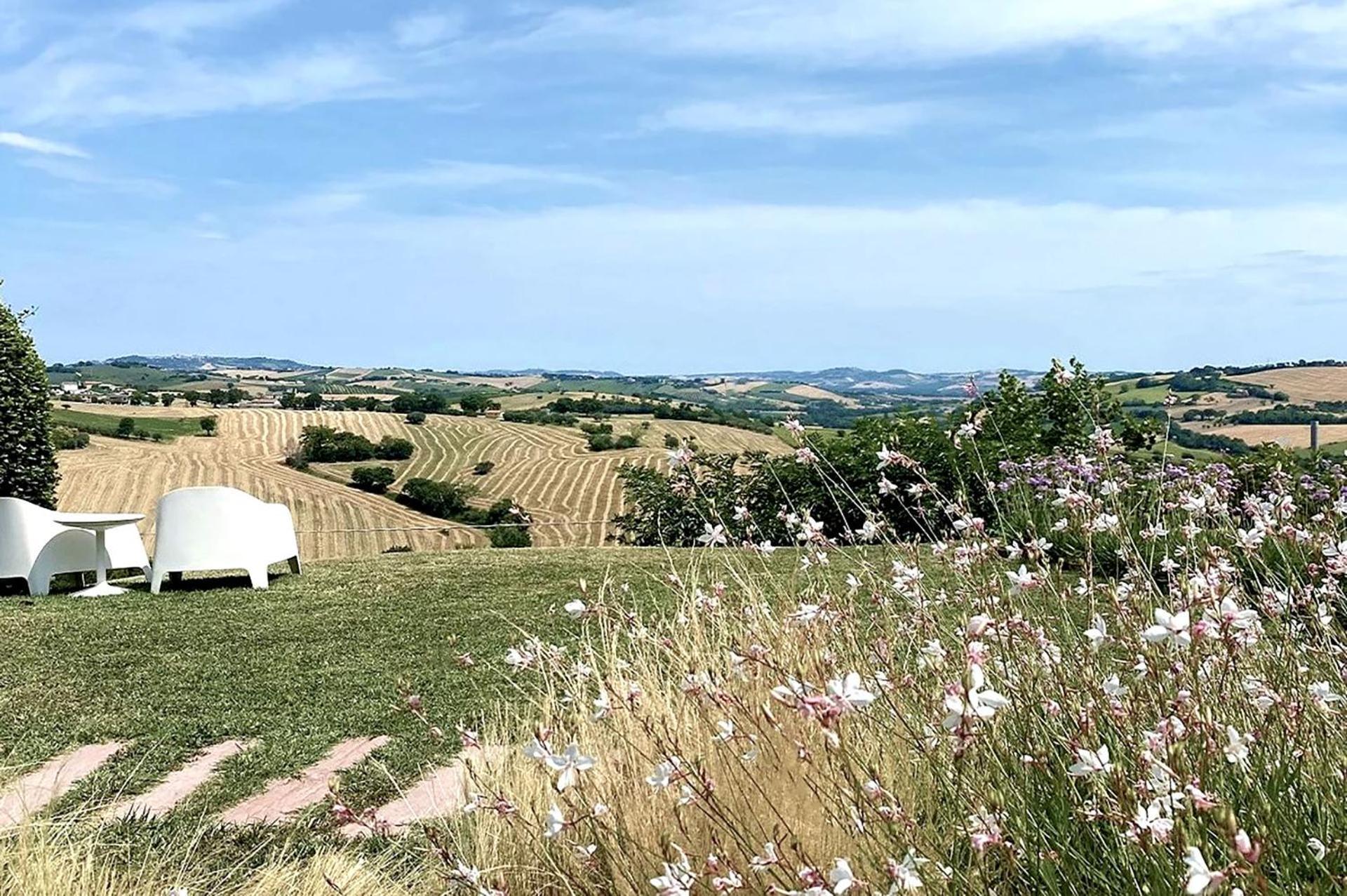 Bed And Breakfast La Vecchia Scuola Montefano Luaran gambar