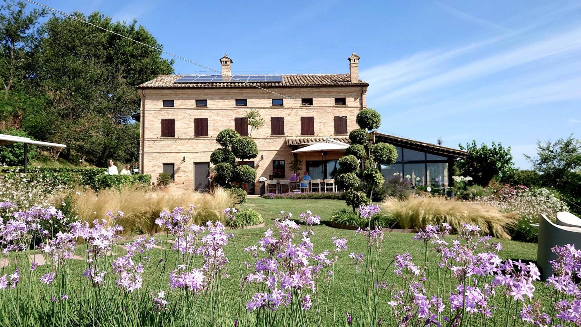 Bed And Breakfast La Vecchia Scuola Montefano Luaran gambar