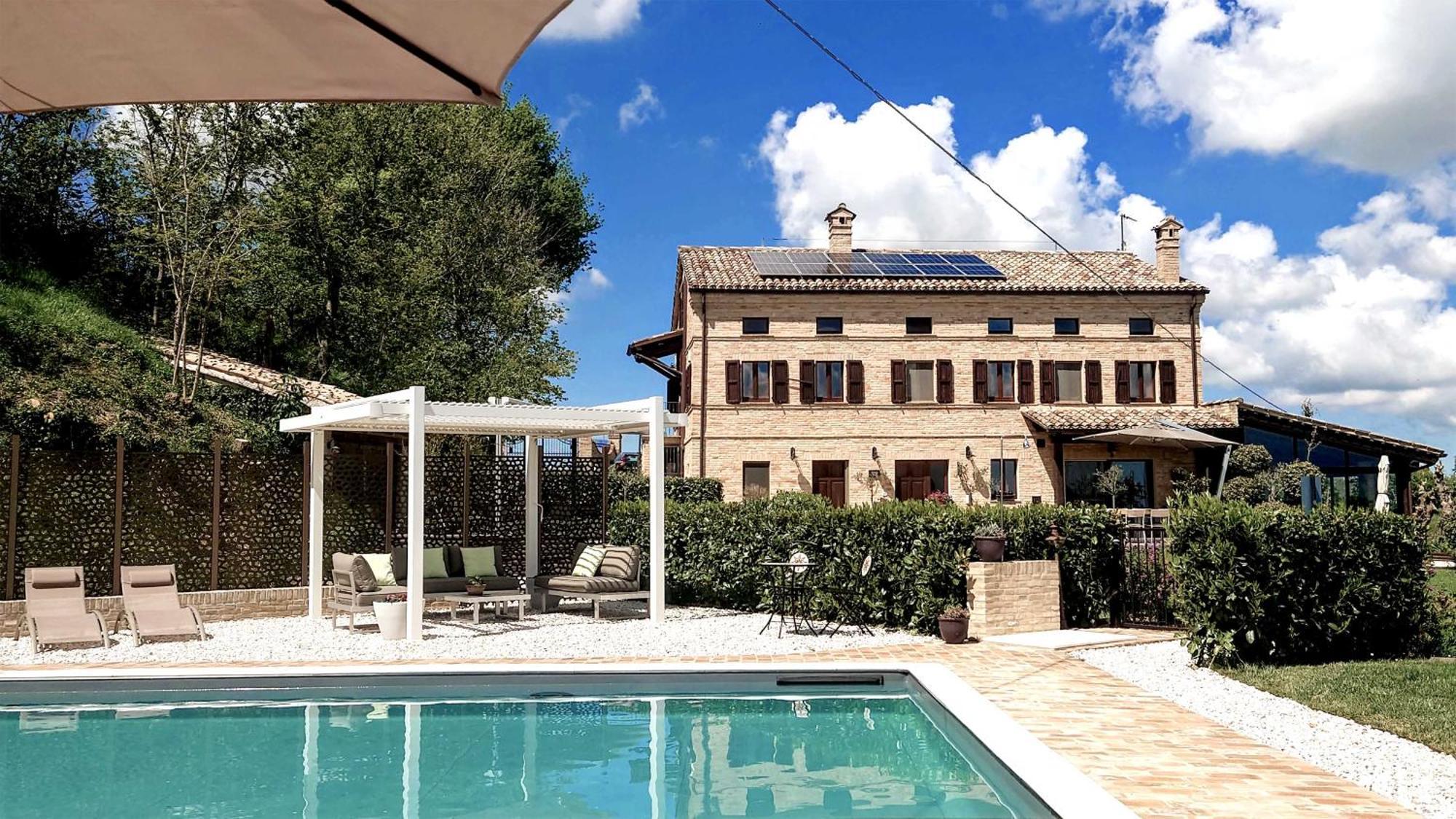 Bed And Breakfast La Vecchia Scuola Montefano Luaran gambar